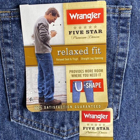 WRANGLER® FIVE STAR PREMIUM DENIM RELAXED FIT JEAN IN STONE BLEACH - Picture 4 of 7
